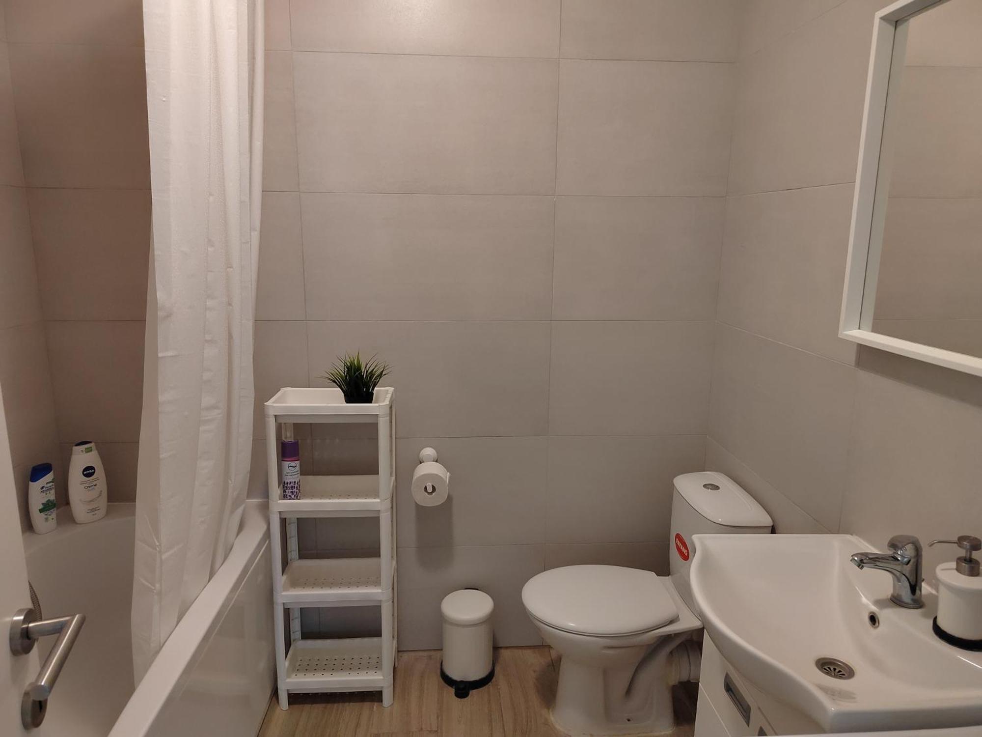 Lovely One Bedroom Apartment Ub Exterior foto